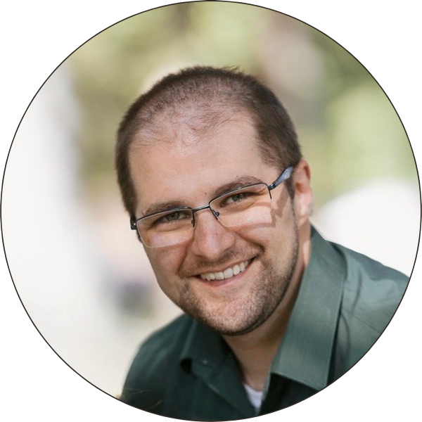 A headshot of Jason Guttadauria